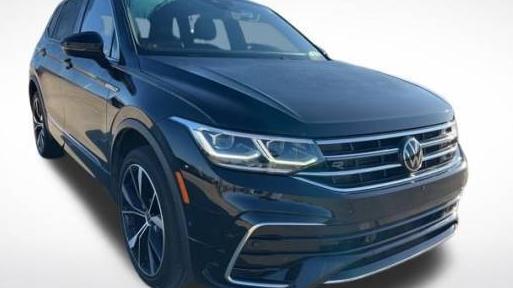 VOLKSWAGEN TIGUAN 4MOTION 2022 3VV4B7AXXNM150672 image